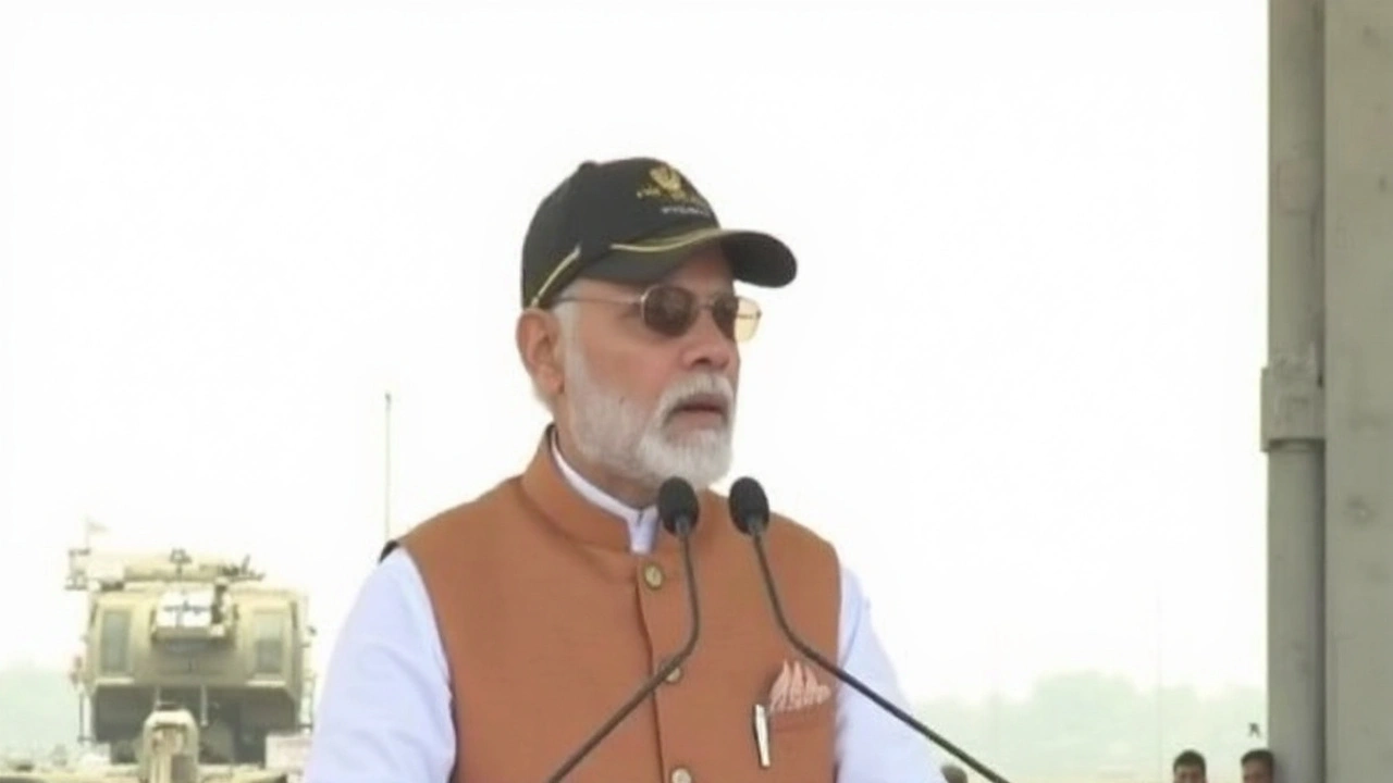 PM मोदी ने आदमपुर एयरबेस पर आतंकवाद को दी चेतावनी, S-400 पर पाकिस्तान के दावे को बताया झूठ